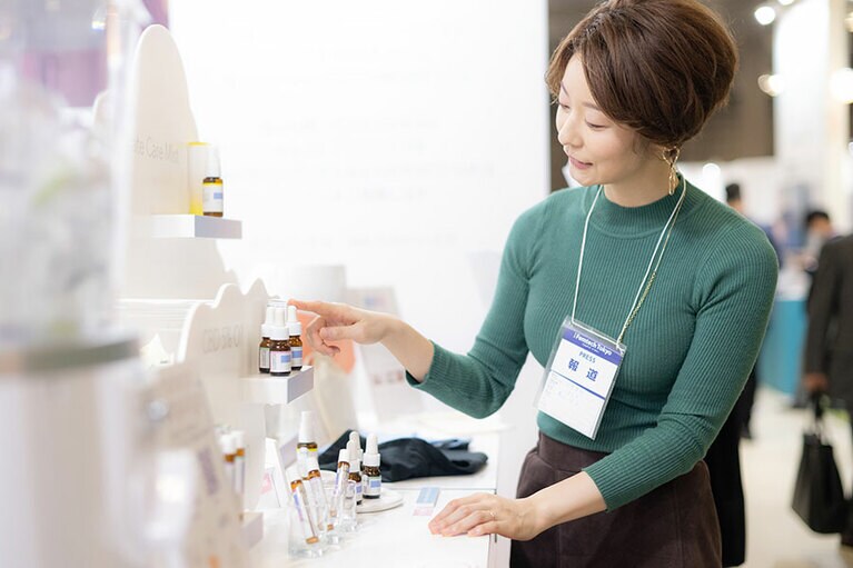 エースのフェムケアブランド「pace」にはCBDオイルも。