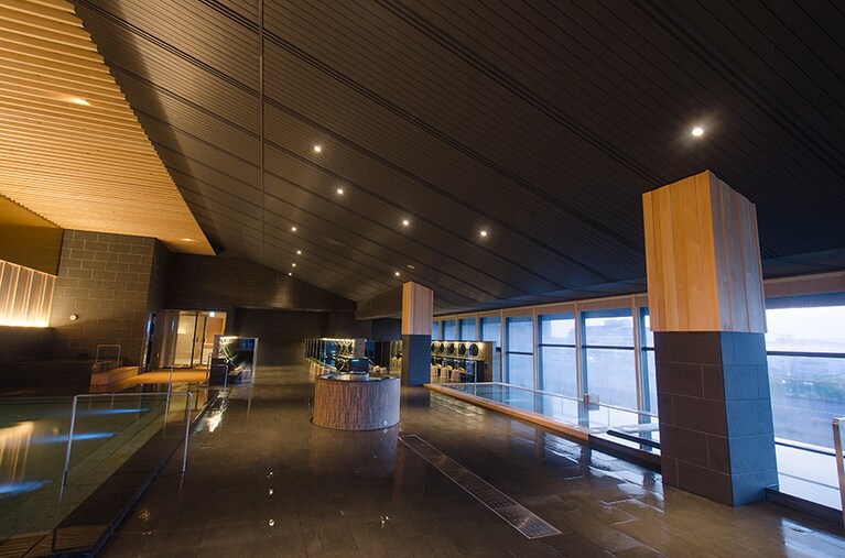 あわら温泉 グランディア芳泉［福井／あわら温泉］天上のSPA 月の湯。