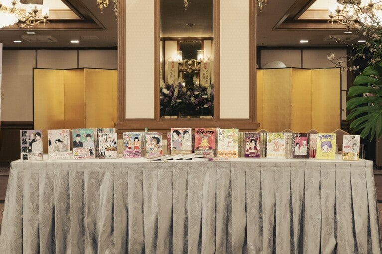 東村アキコ先生の歴史が詰まった作品の展示スペース。