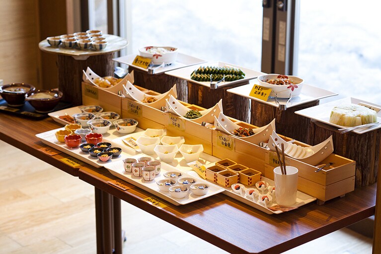 奥日光森のホテル［栃木／日光湯元温泉］和洋バイキングの朝食。