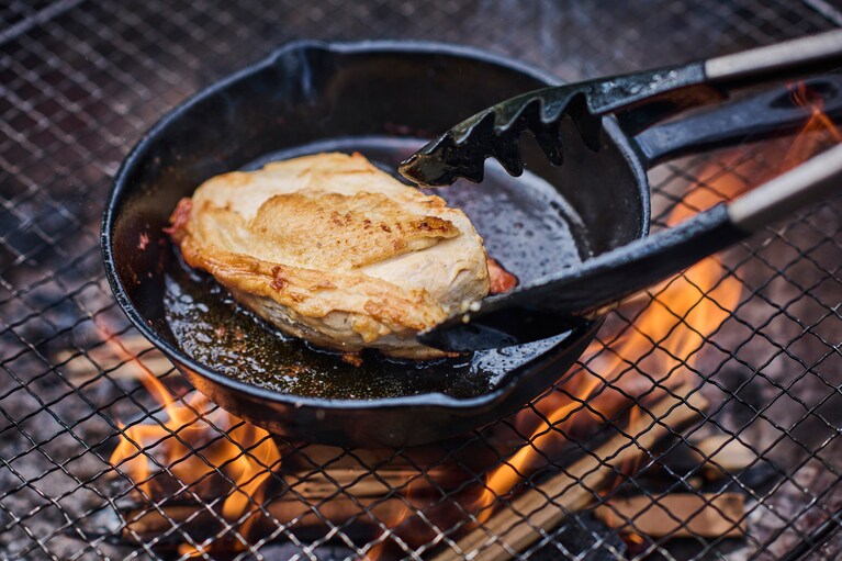 きつね色になるまで、こんがり焼く。