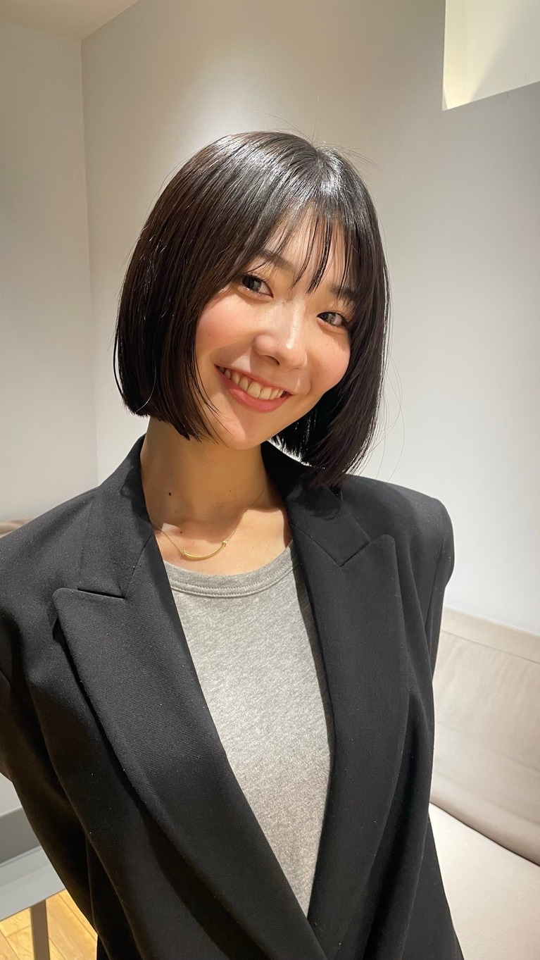 どの角度から見ても美しいコンパクトボブ。