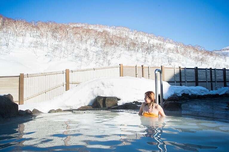 温泉の宝庫としても知られており、これもまた魅力のひとつだ。