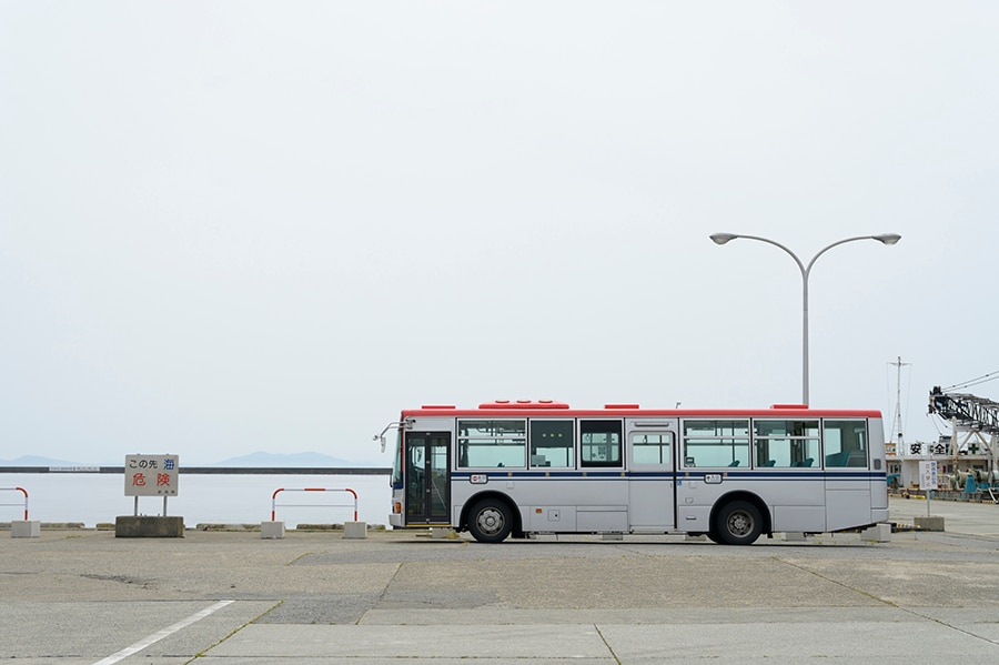 島内のバス路線は新潟交通佐渡が運行。