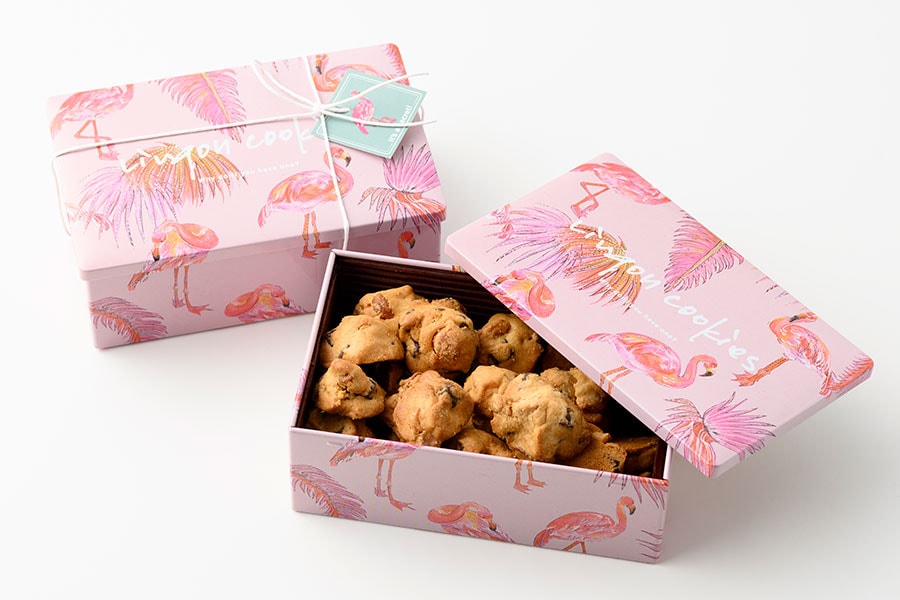 Flamingo Cookie CAN 1,544円(160g)。