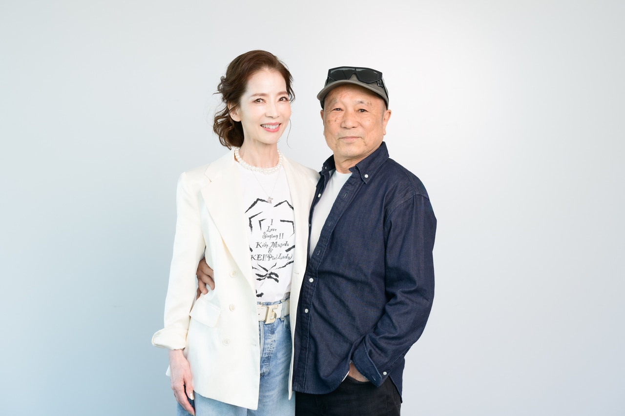 左：歌手・増田惠子さん、右：近田春夫さん。