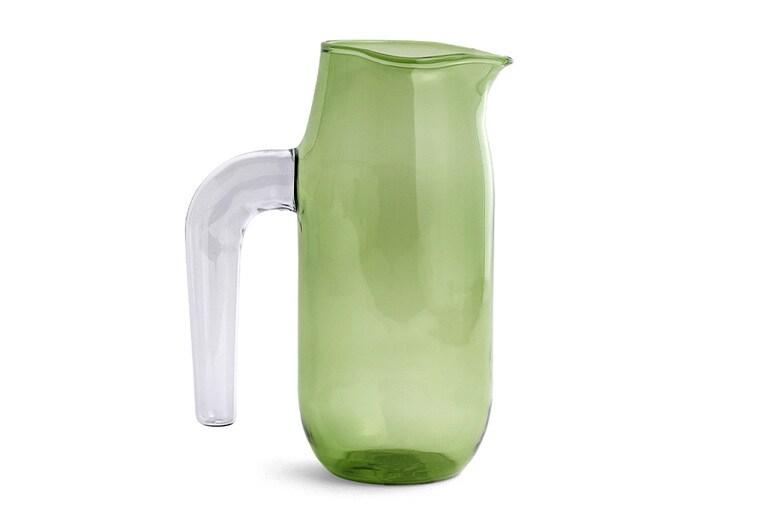 JUG。写真のグリーンは7,000円。ほかにアンバー5,500円も。