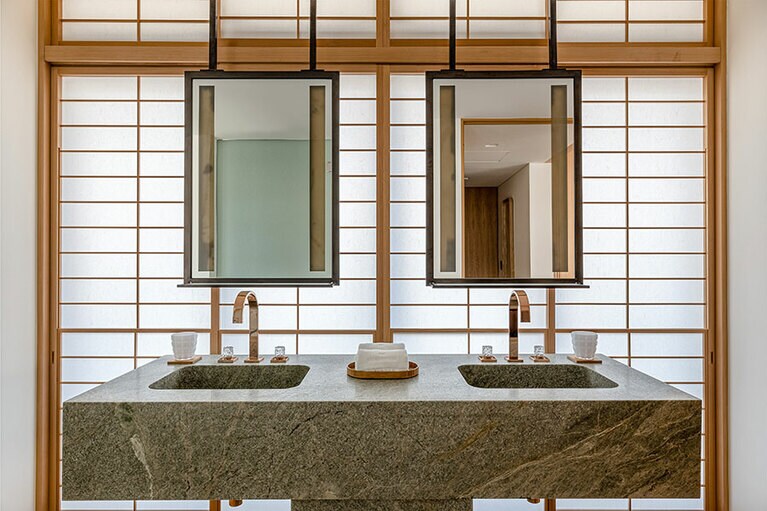 「THE SHINMONZEN」