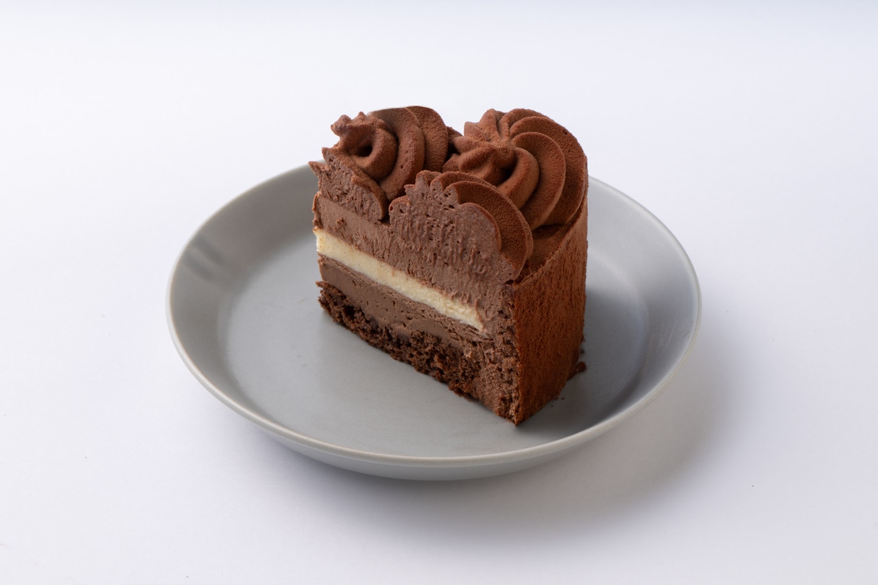 ずっしりとしたクリームとやわらかなバニラクリームをサンド。