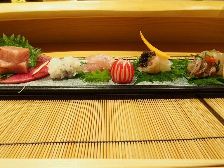 お造りも各地の美味が競演する。