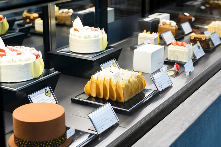 美しいアントルメも充実。