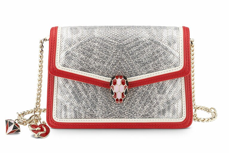 メタリックカルング／カーマインジャスパー 300,000円。