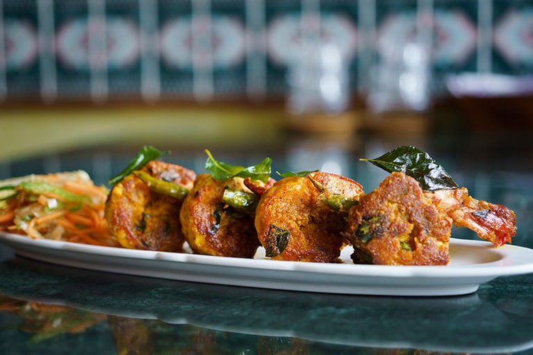 前菜「イェラル ポディ ワルワル」1,200円。