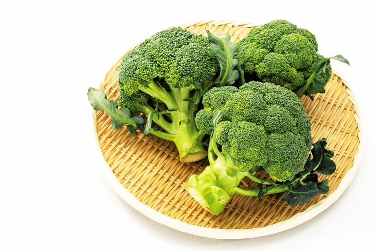 ブロッコリー。ビタミン、ミネラルが代謝を助け、たんぱく質も含まれる。