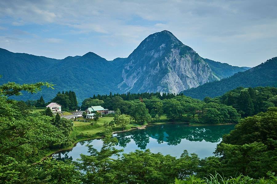 日本のスイスと評されるこの風景は一見の価値がある。