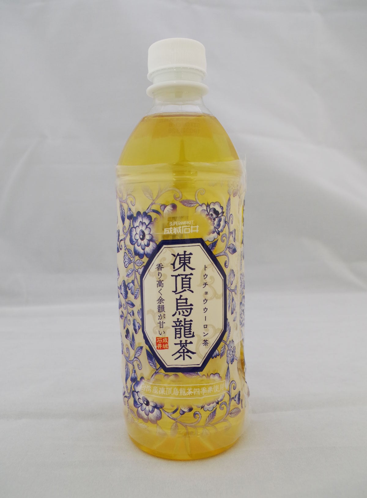 成城石井 凍頂烏龍茶 500ml 172円。
