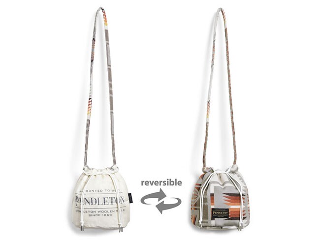 REVERSIBLE STRING BAG 4,500円＋税。