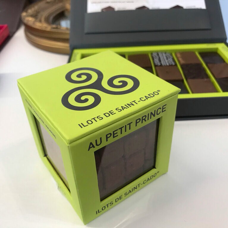 「リロ ドゥ サンカド」。