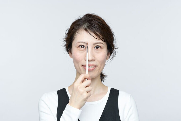 ◆STEP1　眉頭を決める