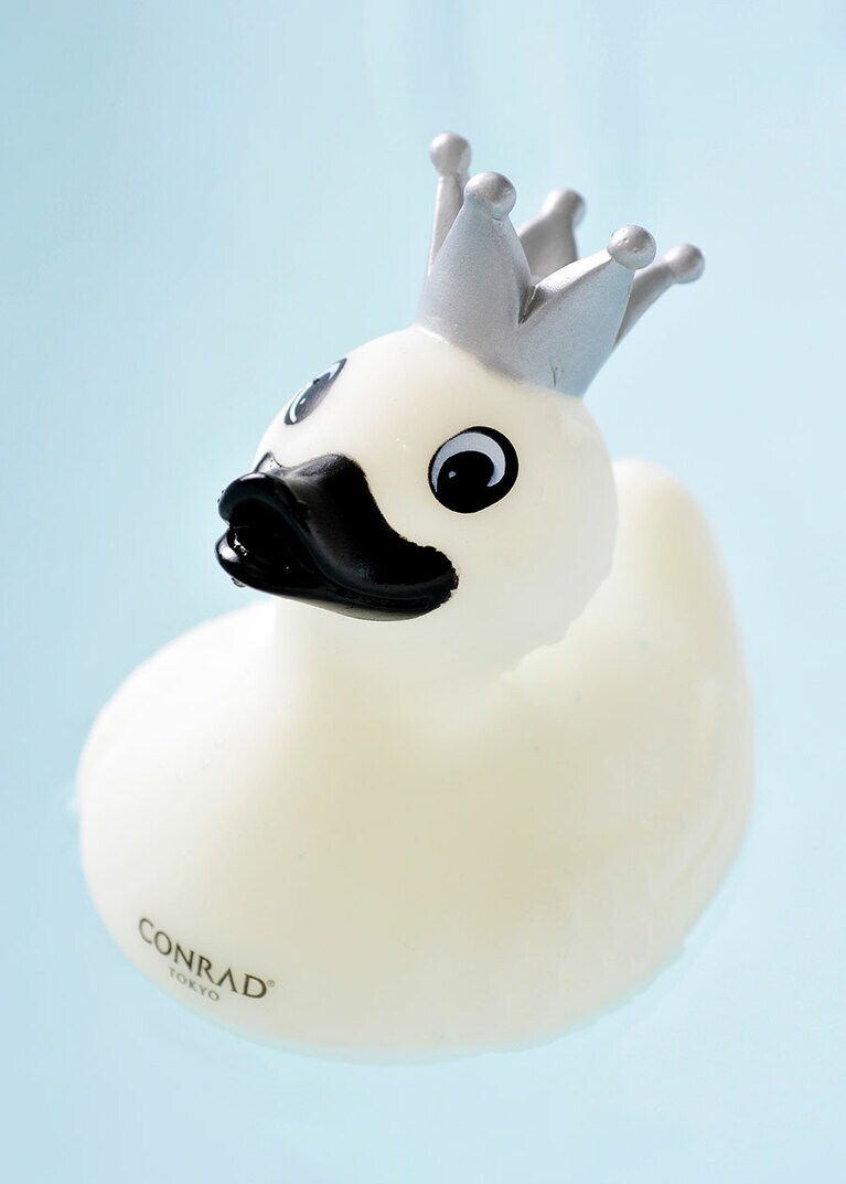 “コンラッドダック”をお風呂に浮かべて、楽しいバスタイムを。