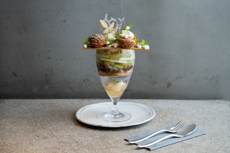 「パルフェビジュー® 和梨×台湾」4,950円（ドリンク付き）。2025年9月15日まで提供。