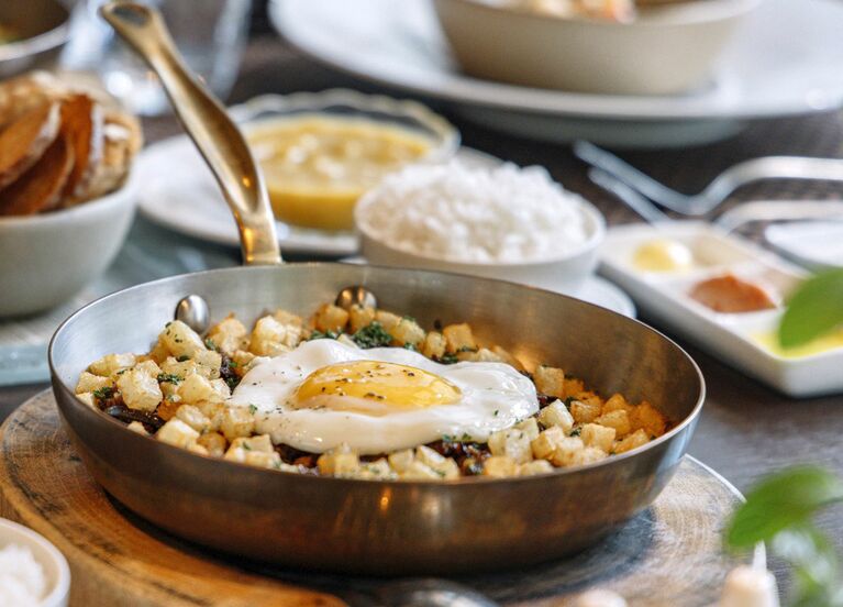 定番マカオ料理を、ヘルシーで洗練された一皿にアレンジ。