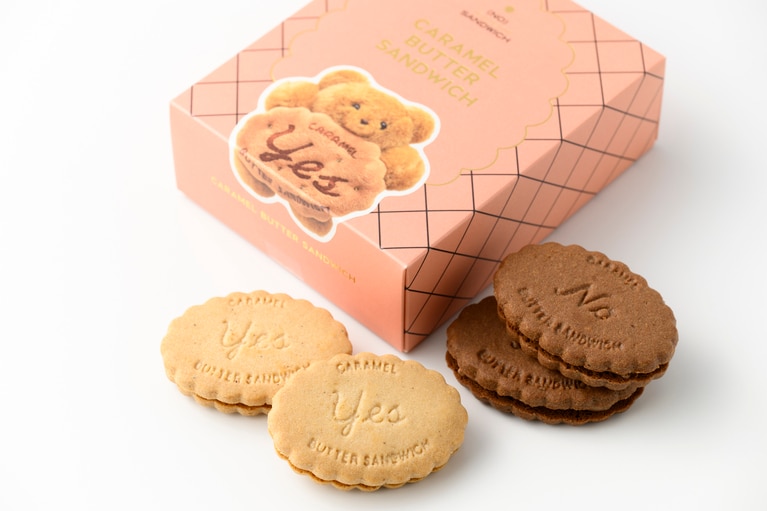 (NO) RAISIN SANDWICH 1,580円（4個入り）。