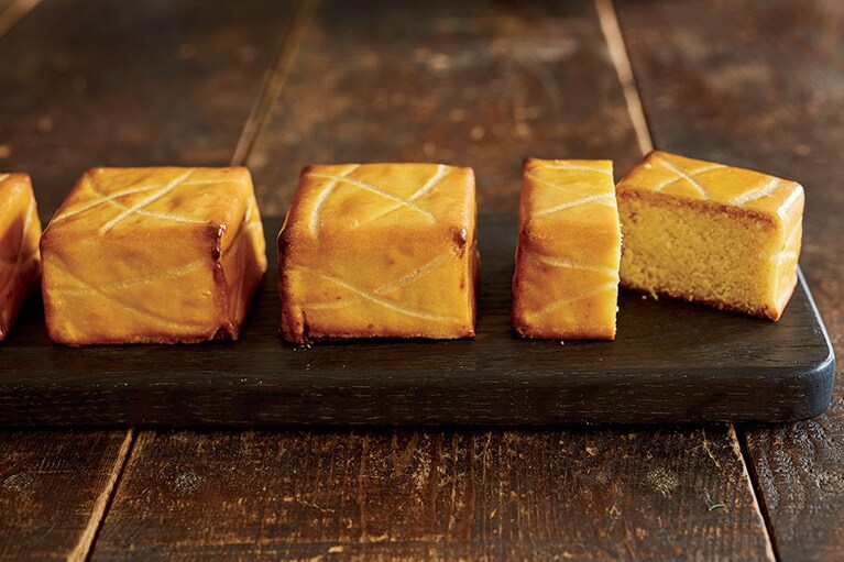 アルノー・ラエール パリの「パヴェ ド モンマルトル」Baked by Arnaud Larher。小 600円(税込)。