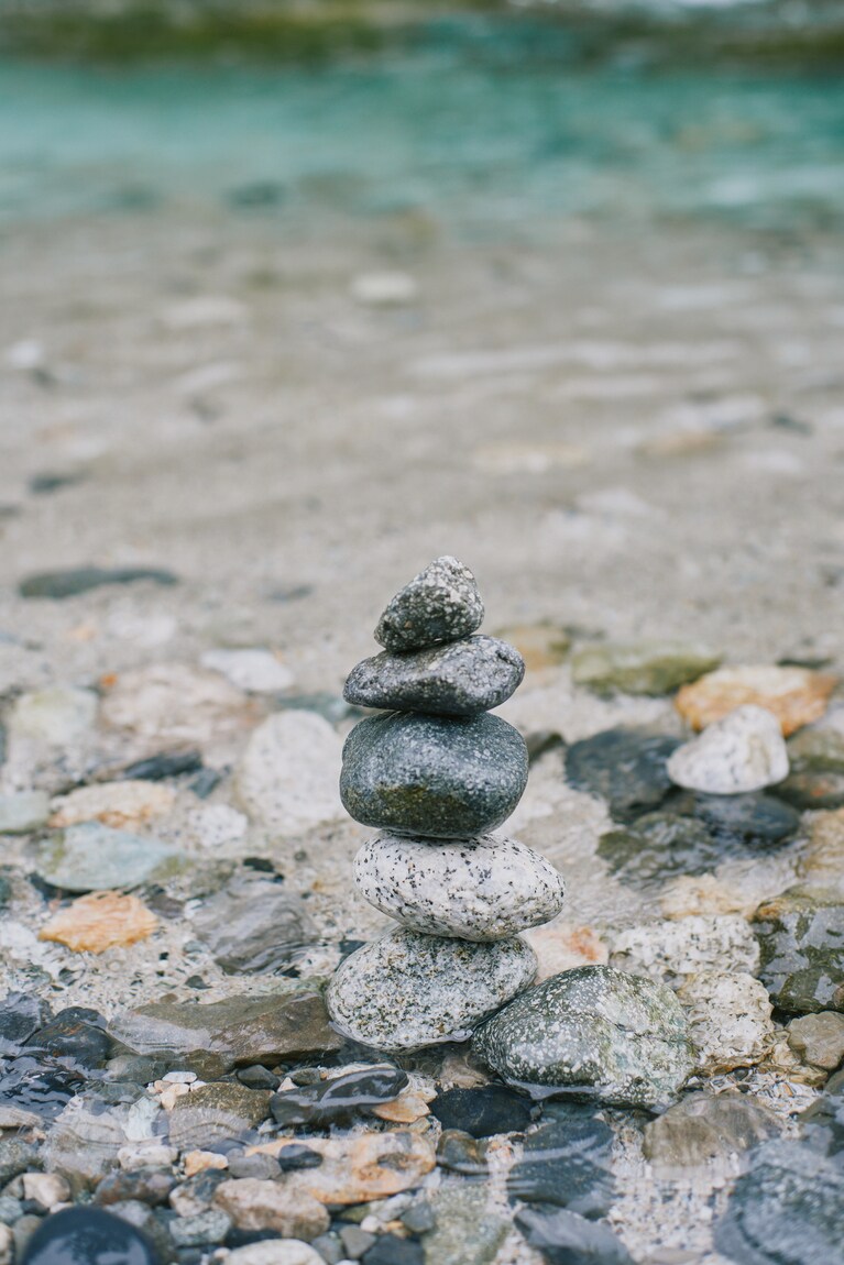 梓川が流れる上高地。