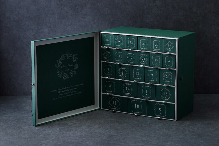 「アドベントカレンダー」。