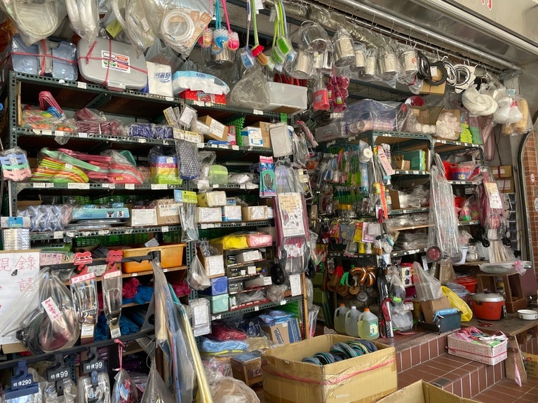 台湾の一般家庭でおなじみの調理器具「電鍋」に関するアイテムもあるので、電鍋に興味のある人には大変おすすめです。