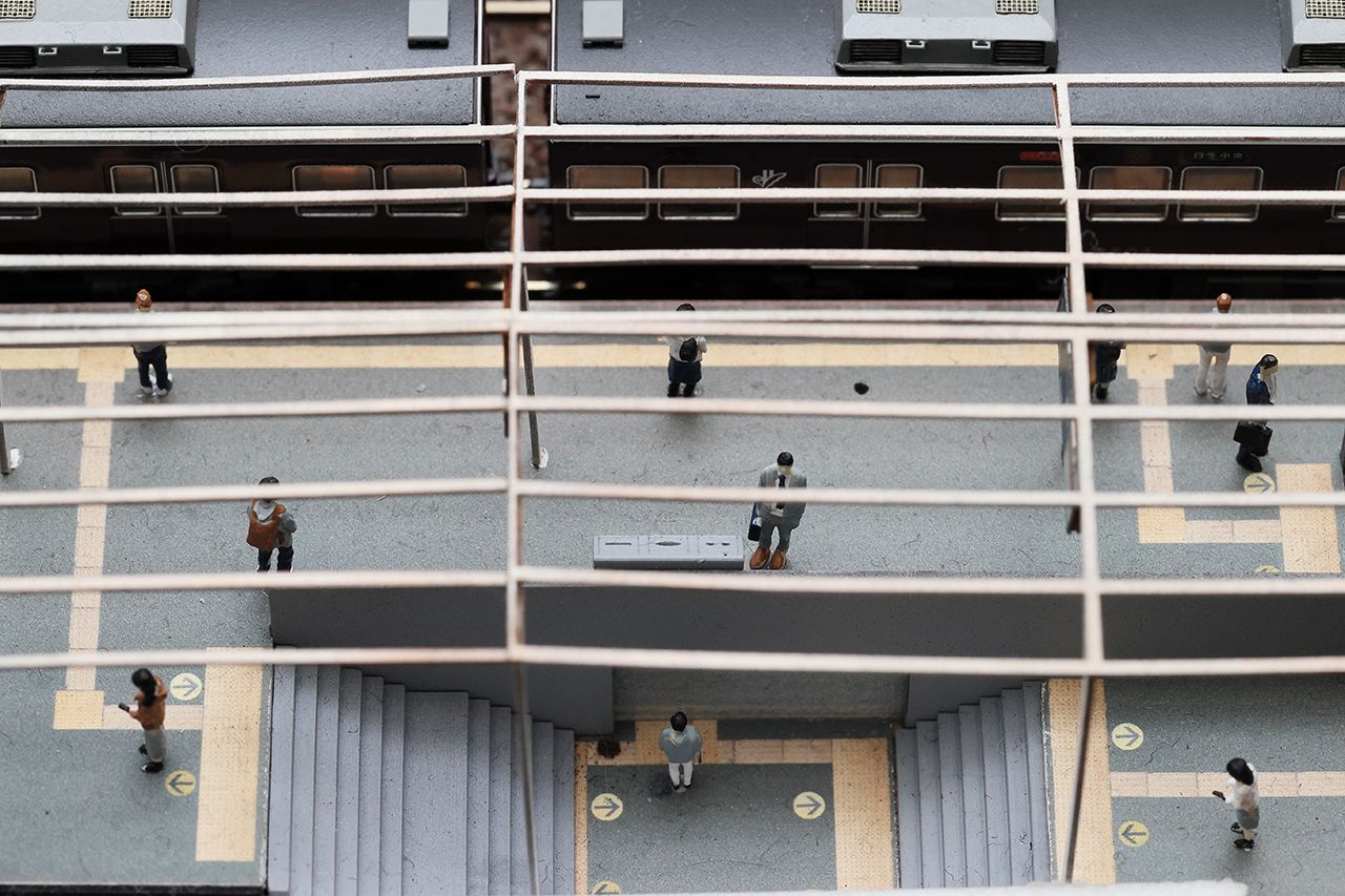 石橋阪大前駅の特徴的な構造が手にとるようにわかる
