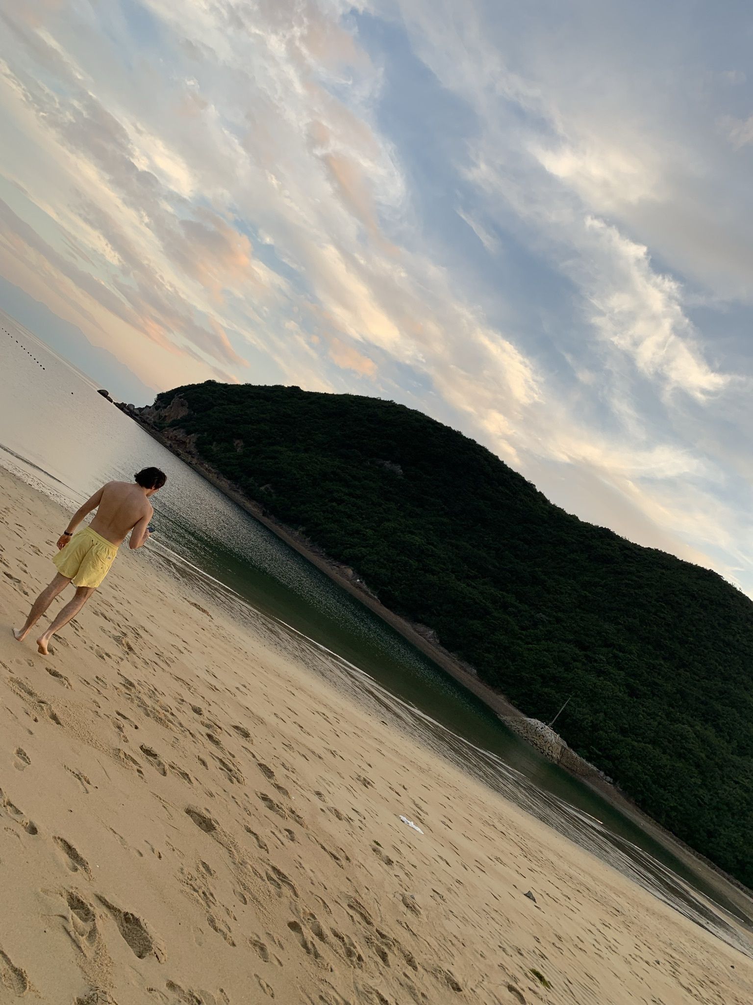 休暇には香川の海を訪れた（ご本人提供）