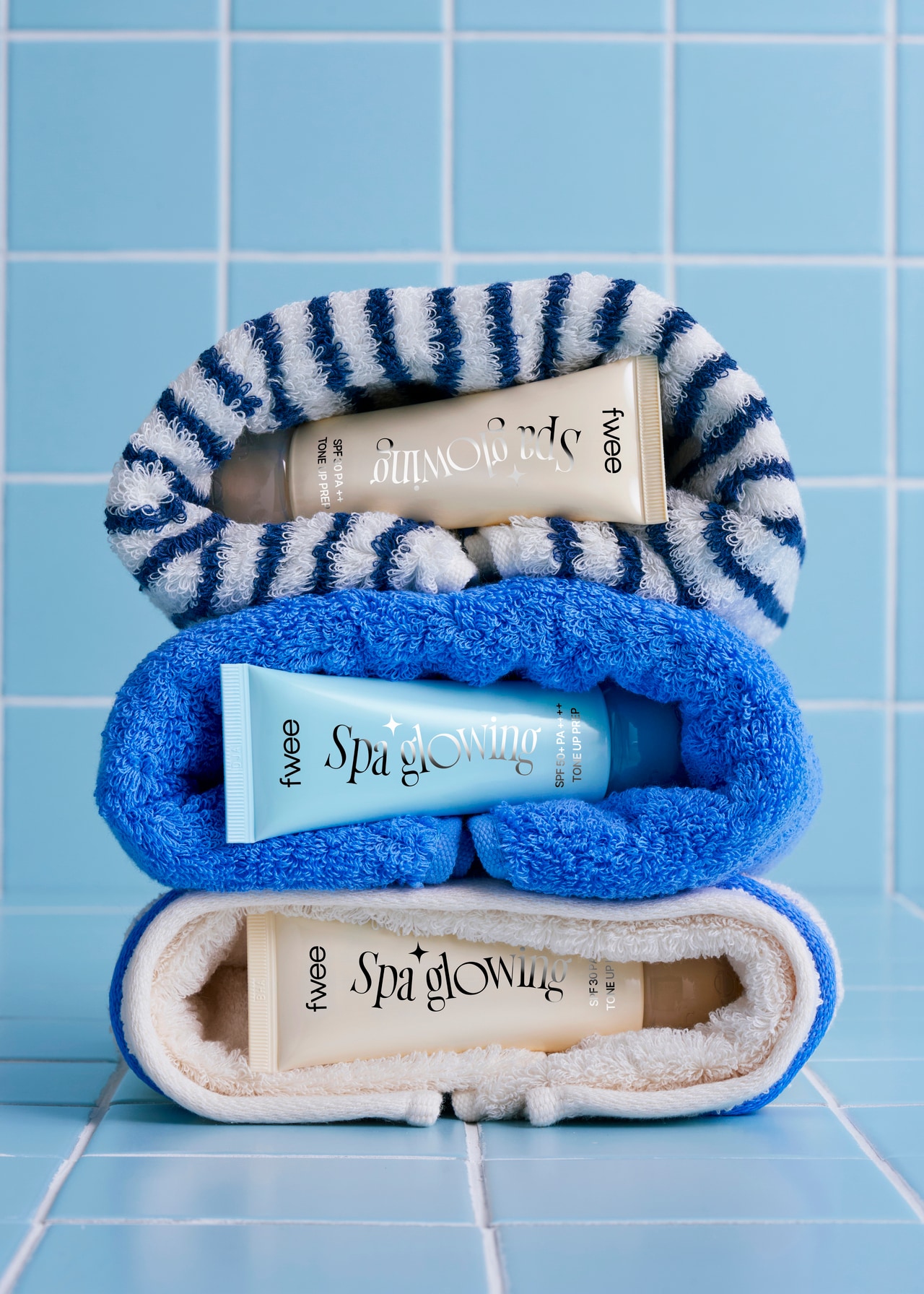 肌色や肌質によって、また部位別に塗り分けるのもアリ。