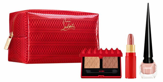 SK-II ×メゾンキツネ クリスマスコフレ 2023 2023年クリスマスコフレ】SK-II：TWICE MINAがムービーに登場