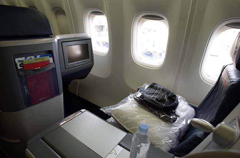 ビジネスクラス「デルタ・ワン」のシート。