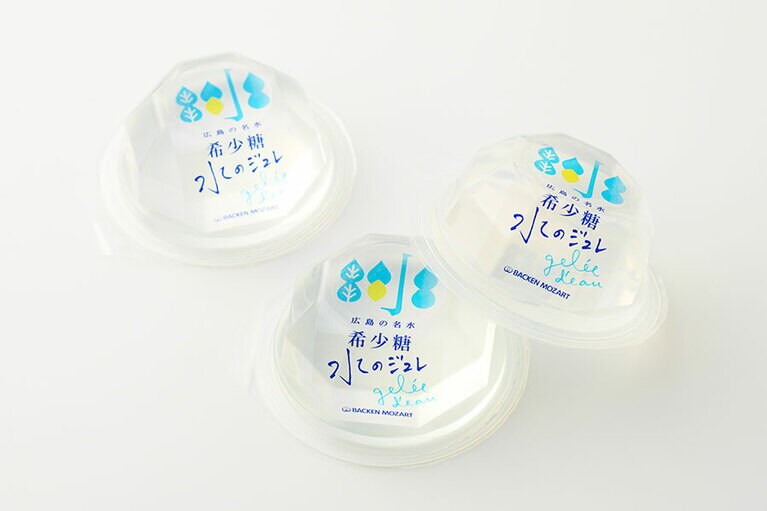 バッケンモーツアルト「希少糖 広島 水のシャーベットジュレ」各378円（140g）／広島県