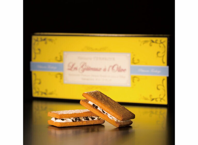 【特別賞】［南関東エリア］寺子屋「TERAKOYA オリーブサンド」(2個入り)540円。