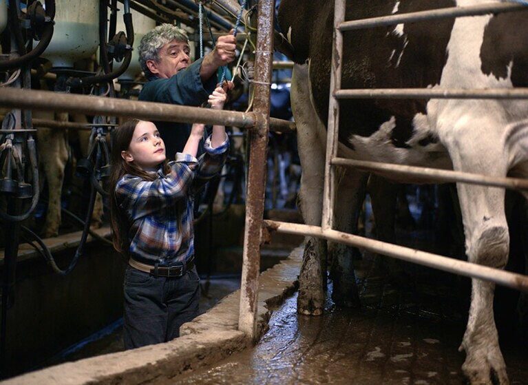 ヒューマントラストシネマ有楽町、新宿シネマカリテ、渋谷ホワイトシネクイントほか全国公開中『コット、はじまりの夏』© Inscéal 2022