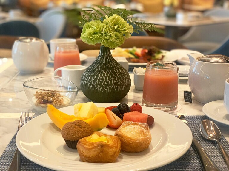 ジュースはグァバで。フレッシュで美味。