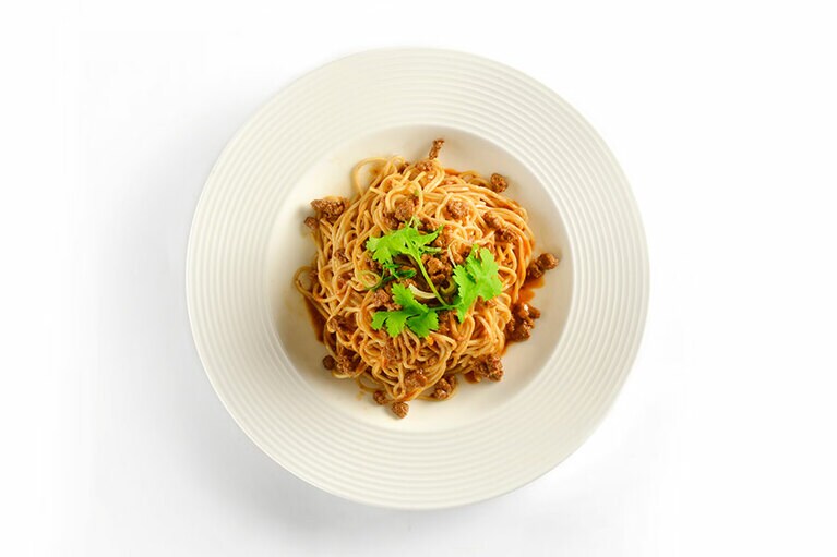 聘珍樓「白胡麻 汁なし担担麺」518円(一人前)／神奈川県