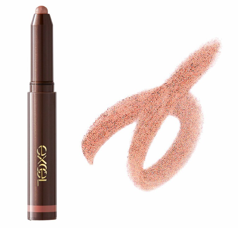 一見暗めの色に見えるけど、塗ると可愛さがわかるコーラルオレンジのＧＦ０２ エッグカップ。