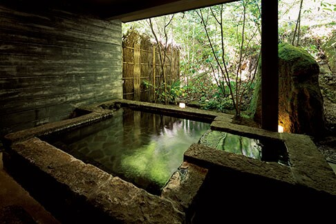 【御船山楽園ホテル】