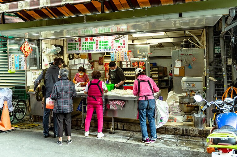 老若男女問わず、愛される小さなお店。