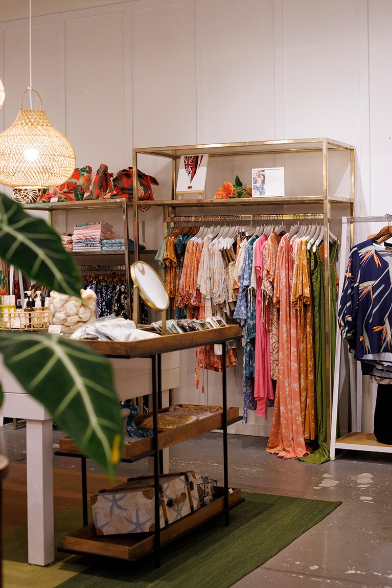 ハワイの素敵なものがあふれる店内。