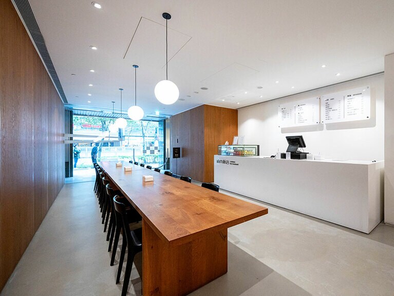 滷肉飯店 LÓOBAH RESTAURANT。