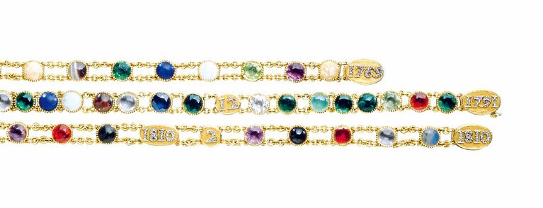 『皇妃マリー＝ルイーズのアクロスティック・ブレスレット』皇帝ナポレオン一世から皇妃マリー＝ルイーズに結婚祝いとして贈られたブレスレット。個人蔵(C)Droits réservés