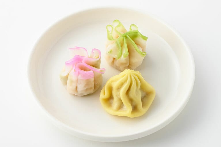 海鮮アソート 3種類（イカ華包み、エビ華包み、カニ小籠包） 648円／Yum cha deli 琉球ぱおず