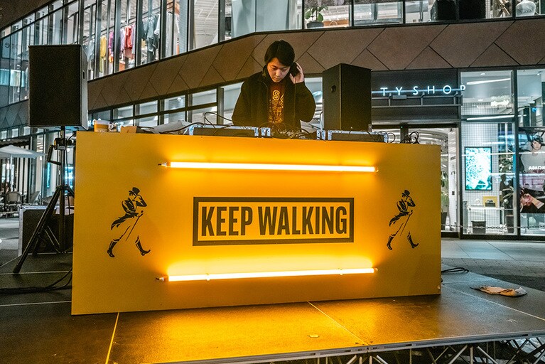 ガーデンエリアのDJブース。