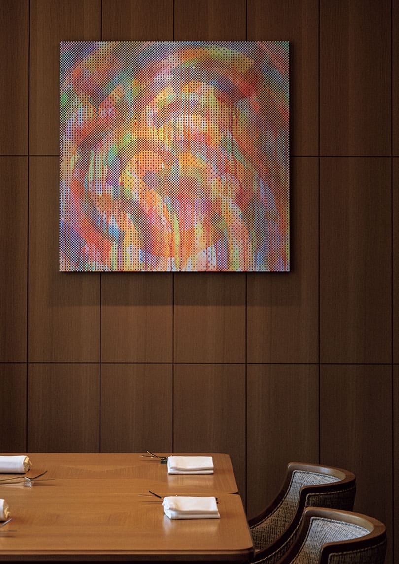 オールデイダイニング「弥栄」の壁面にある川人綾によるペインティング作品。